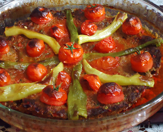 Hatay Usulü Güveçte Tepsi Kebabı Tarifi