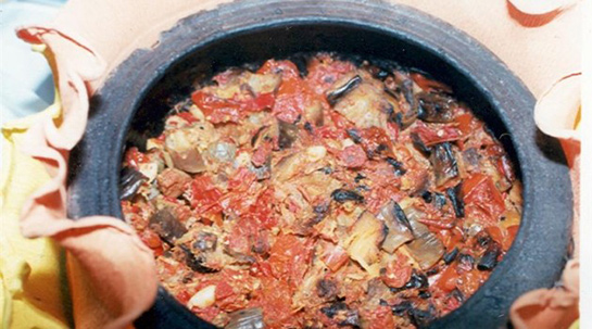 Nevşehir Fırında Çömlek Eti Tarifi ve Malzemeleri