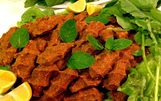 Şanlıurfa Usulü Yalancı Çiğ Köfte Tarifi